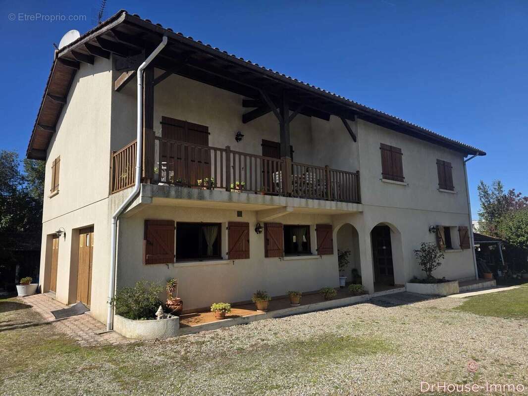 Maison à MERIGNAC