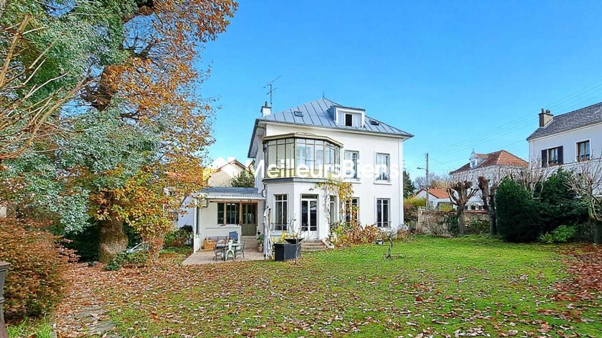Maison à MONTMORENCY