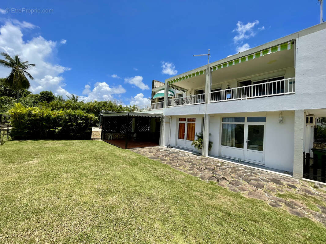 Maison à LE GOSIER