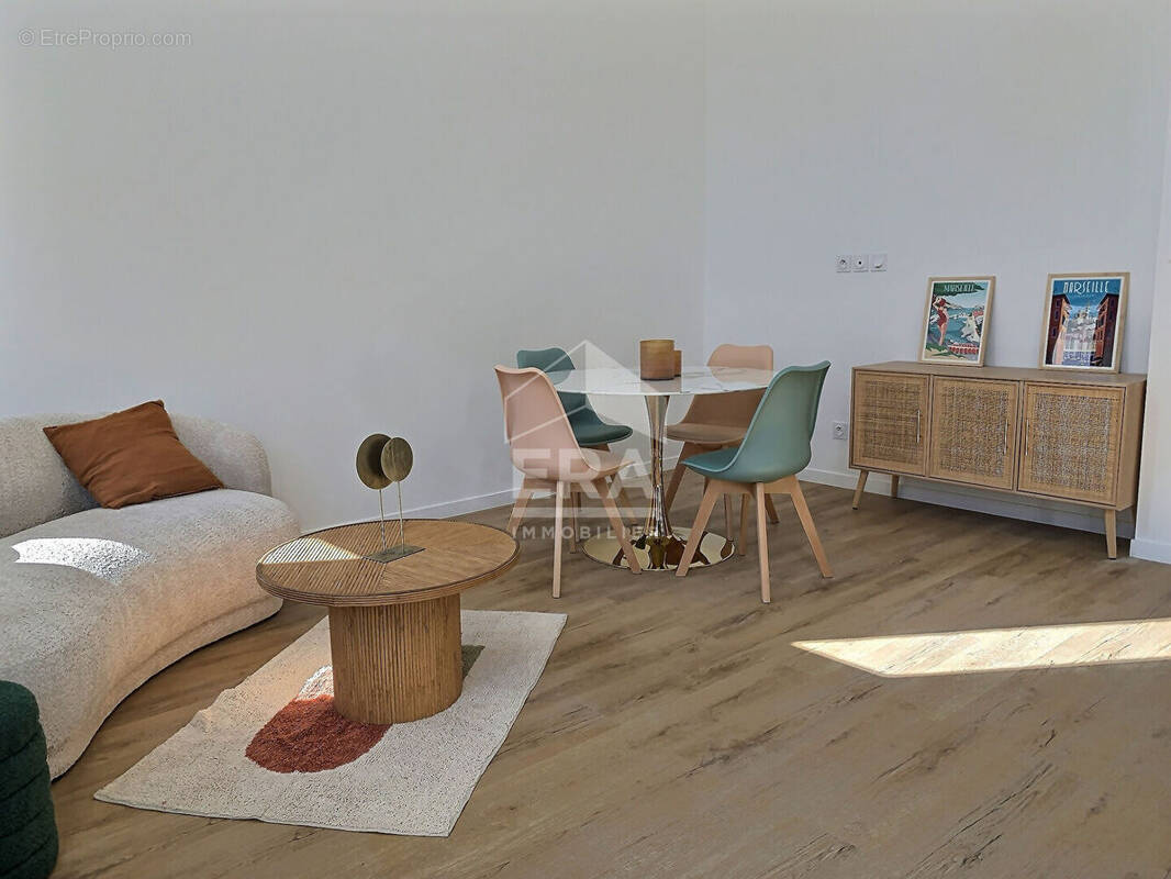 Appartement à LA PENNE-SUR-HUVEAUNE