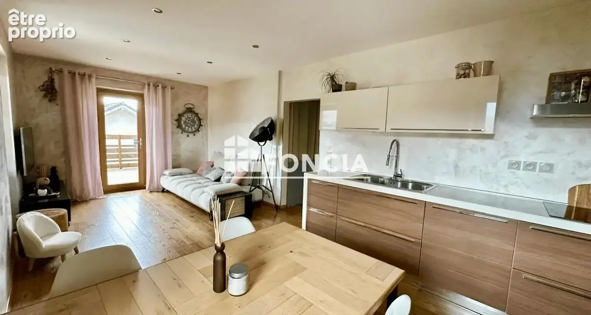 Grésy sur Aix,  appartement de Type 4 en duplex , secteur Calme , vue imprenable - photo 6