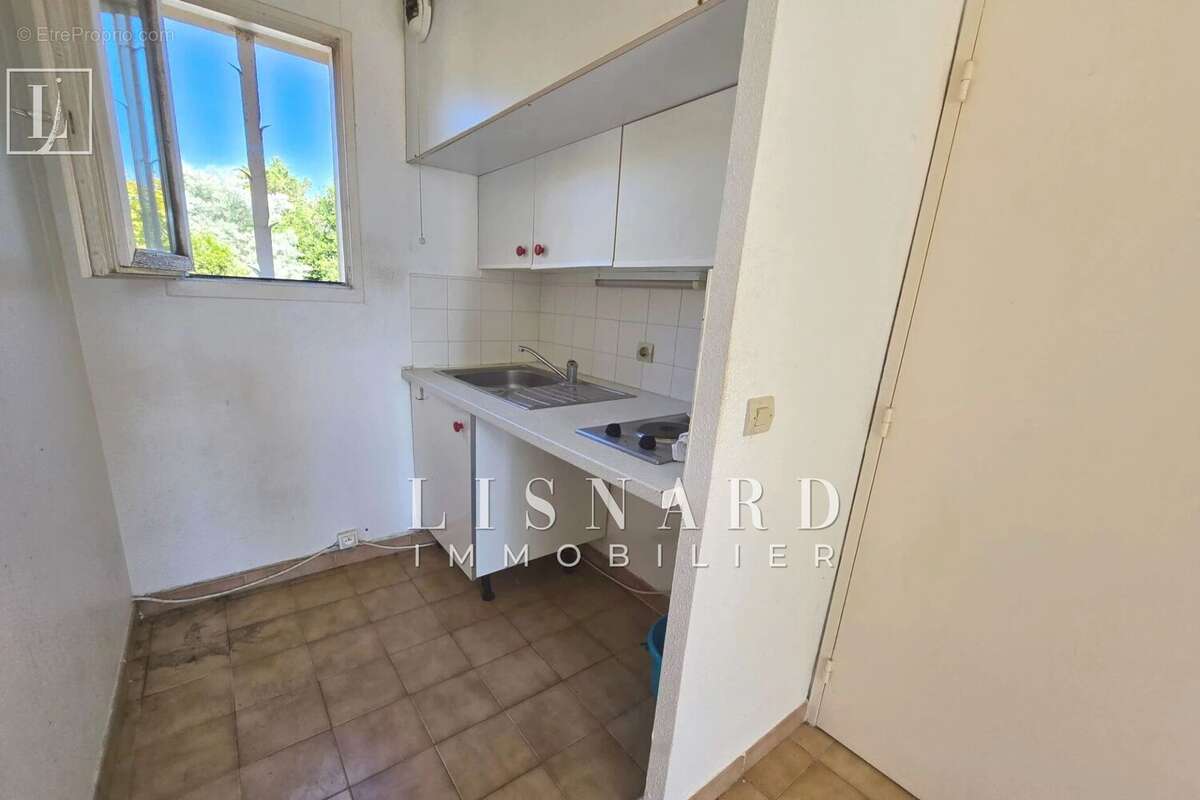 Appartement 28 m² à Vallauris  - photo 4