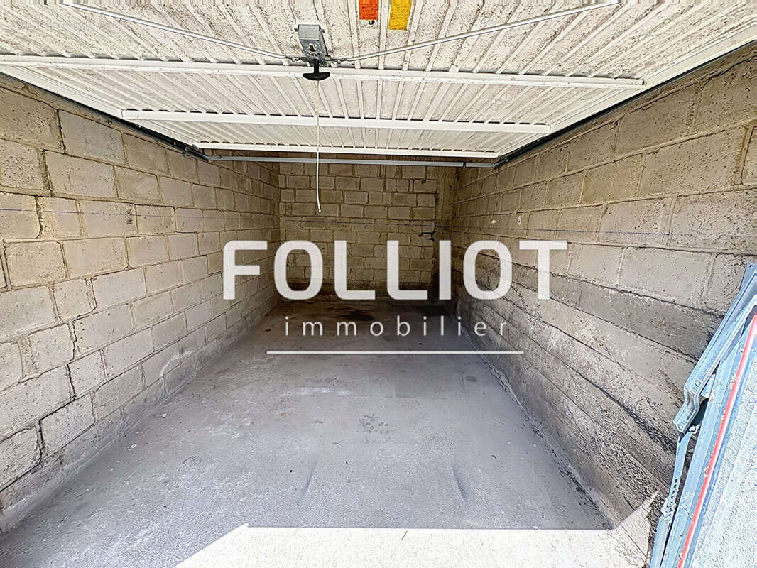 Appartement à FOUGERES