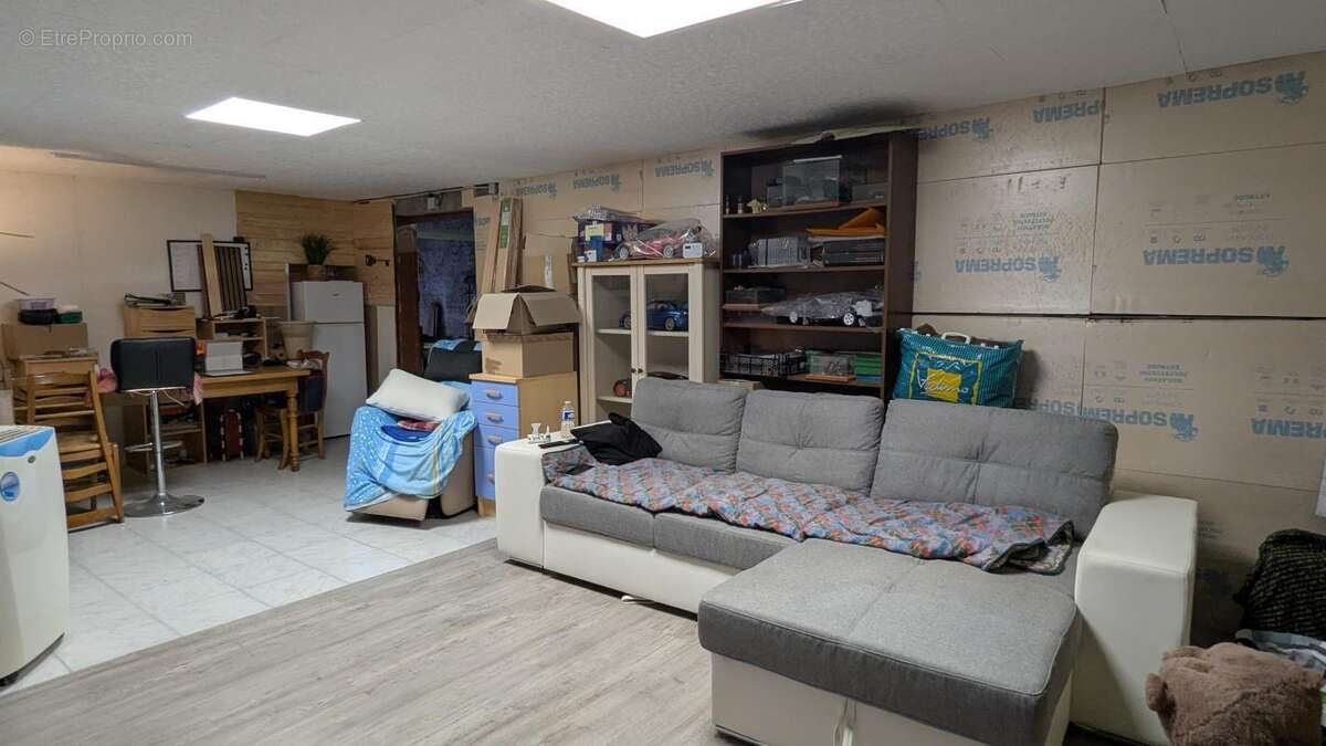 Maison 120 m² à Thiers  - photo 7