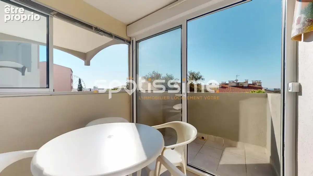 Cap d'Agde  Centre Port : studio cabine avec vue mer, parking et cellier privatifs - photo 15