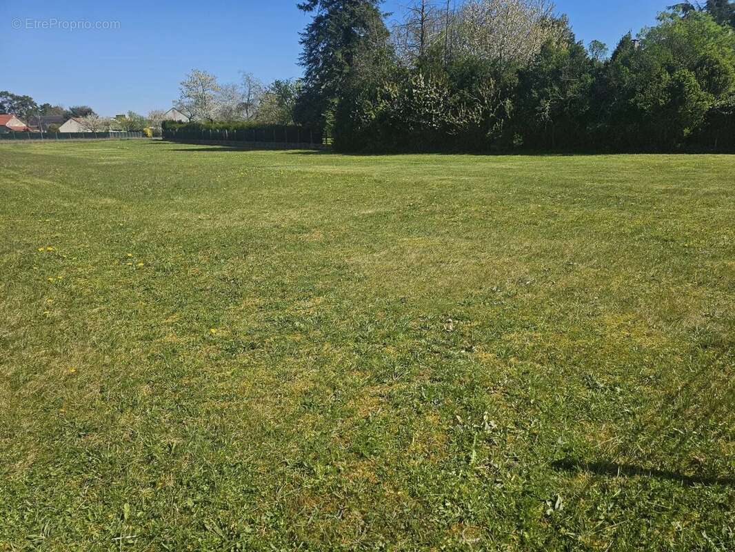 Terrain à CORQUILLEROY