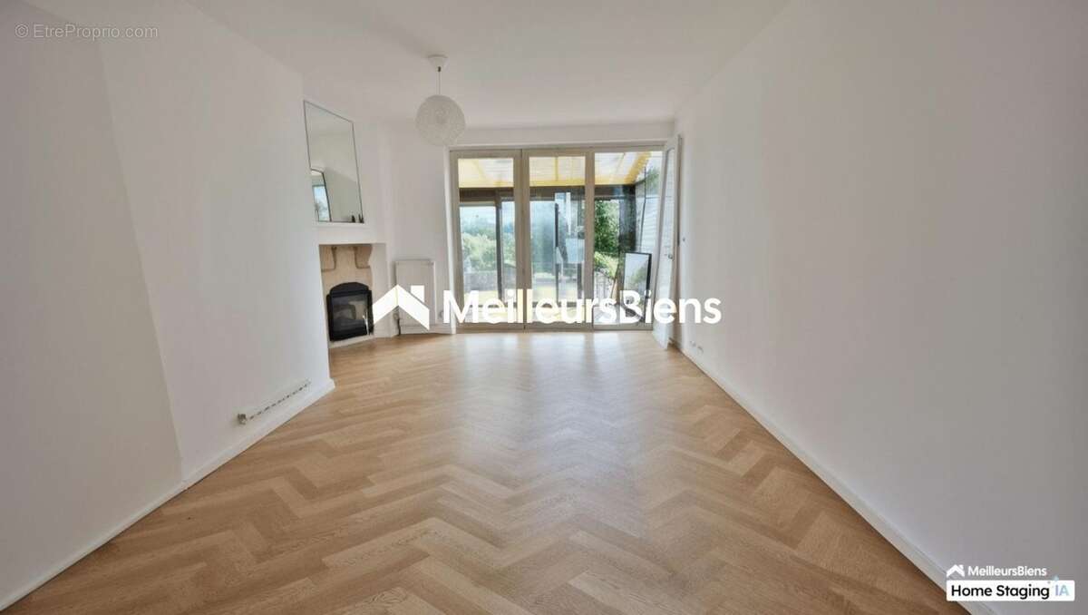 Maison à PONT-SUR-SAMBRE