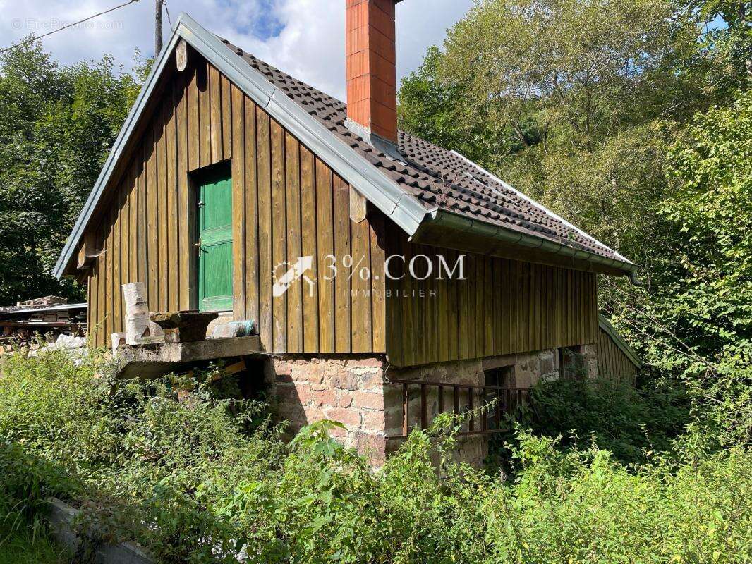 ancienne ferme à rénover avec des dépendances - photo 4
