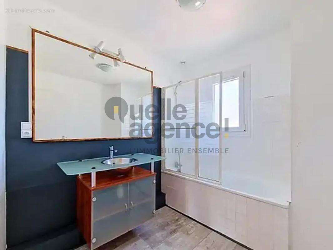 Cavale Blanche - Maison familiale 3 chambres, beau potentiel - photo 12