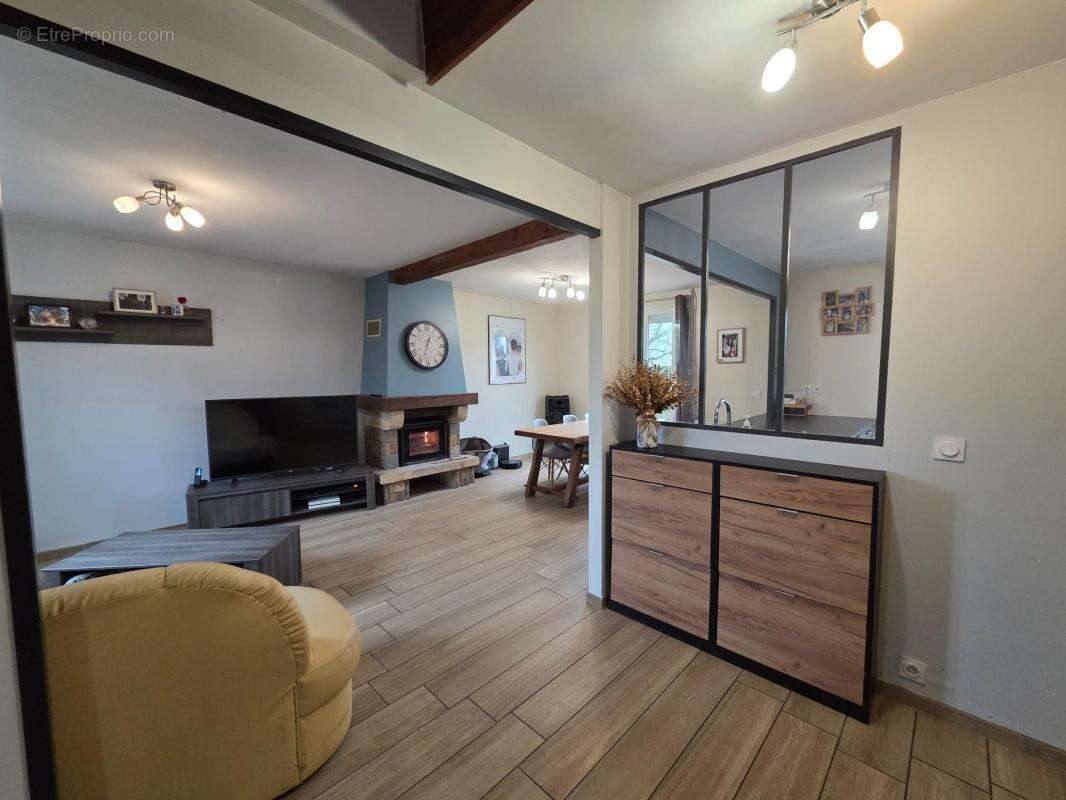 Maison 4 chambres - Grand jardin - photo 4