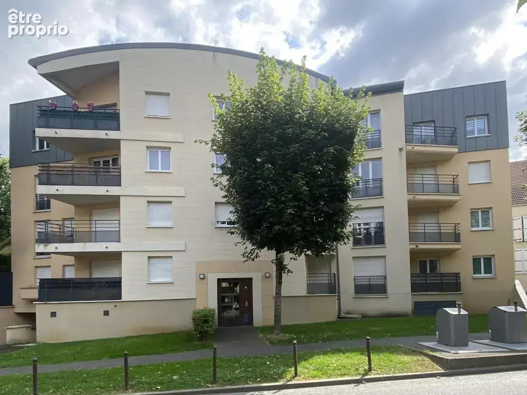 Appartement à CLAYE-SOUILLY