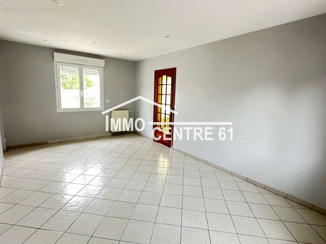 Maison à LA FERTE-MACE
