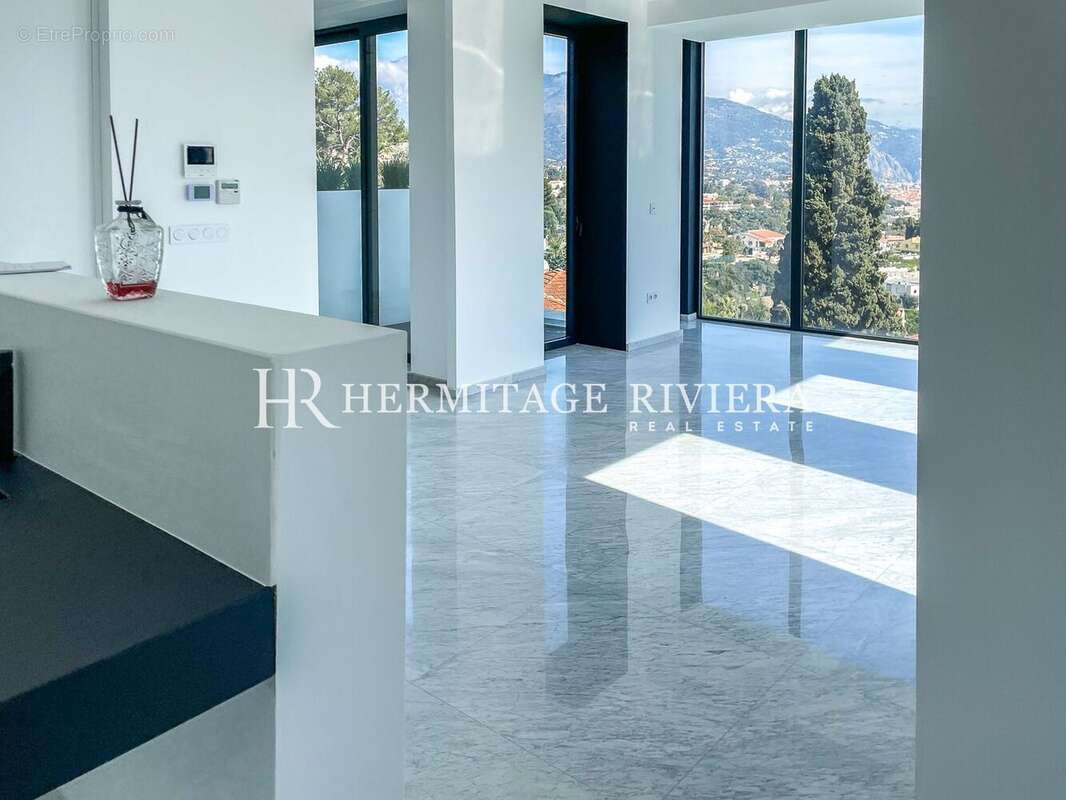 Maison à ROQUEBRUNE-CAP-MARTIN