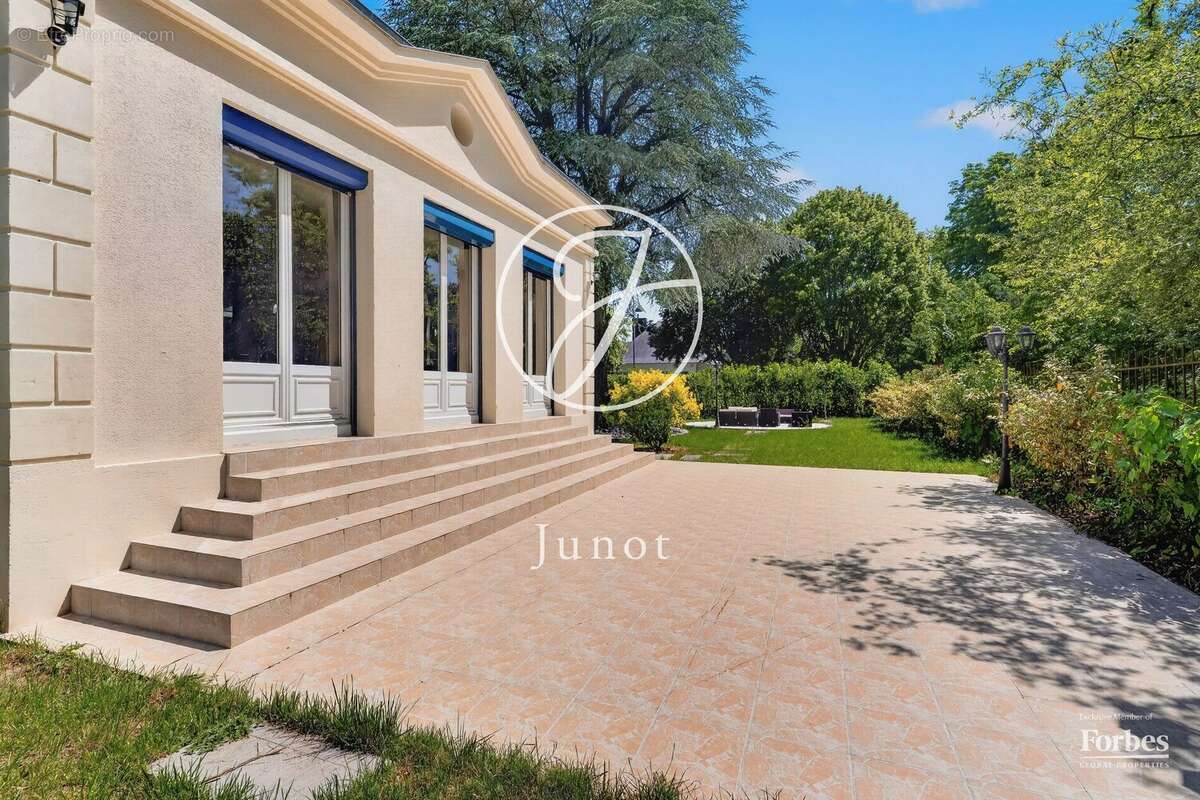 Maison à SCEAUX