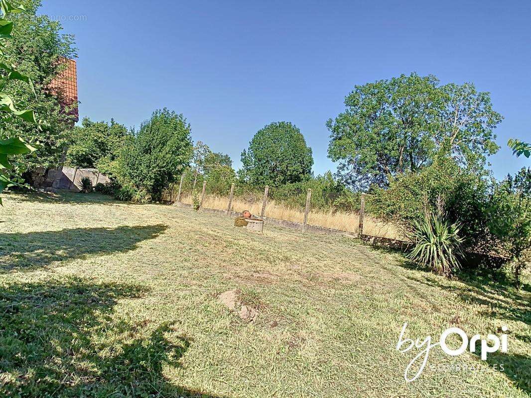 Maison à SAINT-FARGEOL