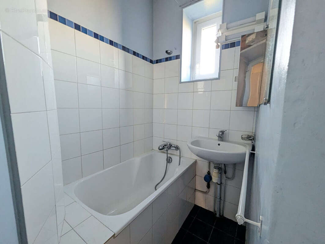 Appartement à FONTENAY-SOUS-BOIS