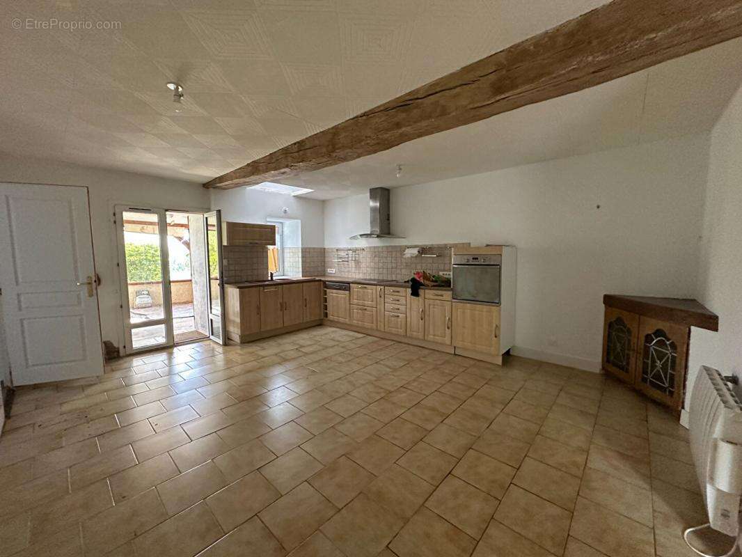 Maison de 85 m² sur la commune de Rouvres les Bois (36110) - photo 4