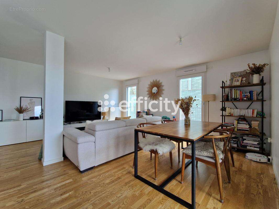 Appartement à ASNIERES-SUR-SEINE