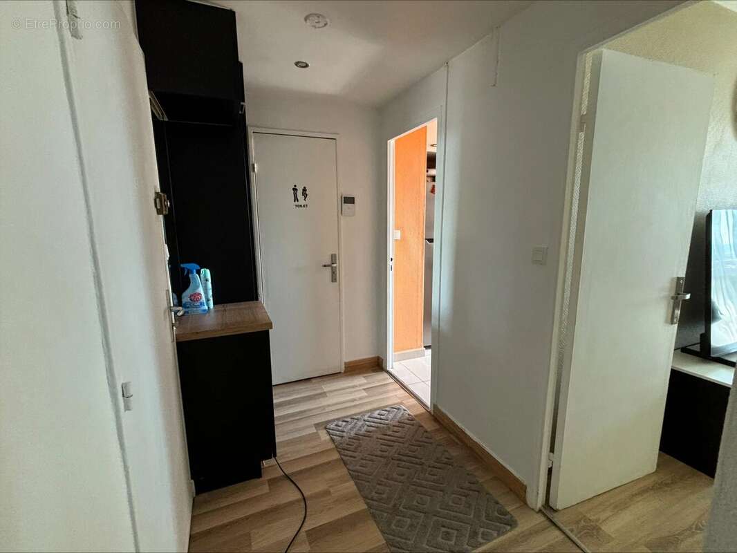 Clermont-Ferrand Nord : T4 74m2, cave et balcon - photo 5