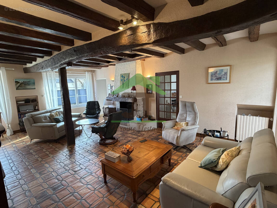 Maison à TOURNOISIS