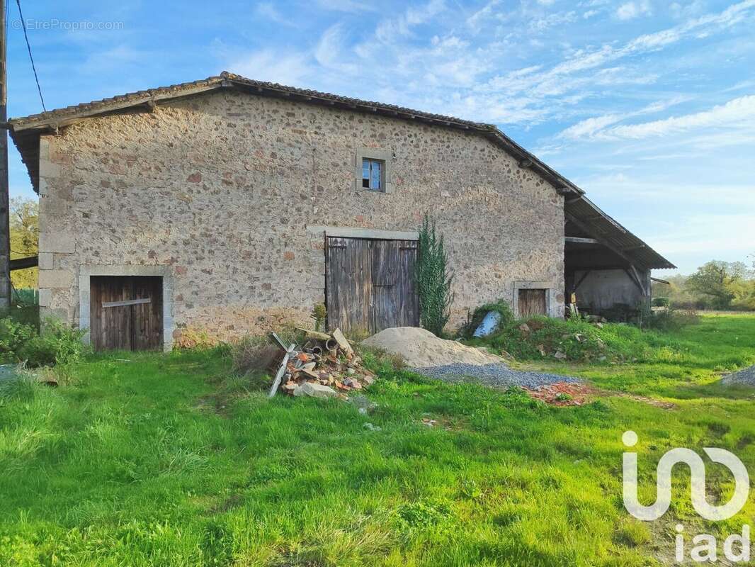 Photo 2 - Maison à CHIRAC