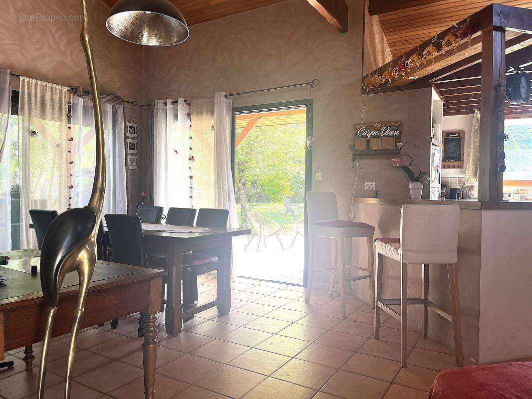 Maison à LE PIAN-MEDOC