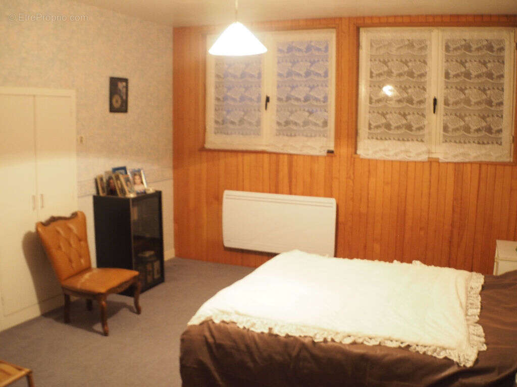 Maison à LE CREUSOT