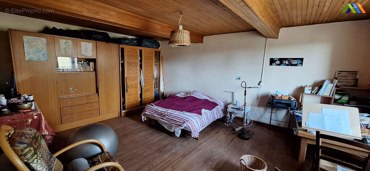 Maison 189 m² à Monleon-Magnoac  - photo 8