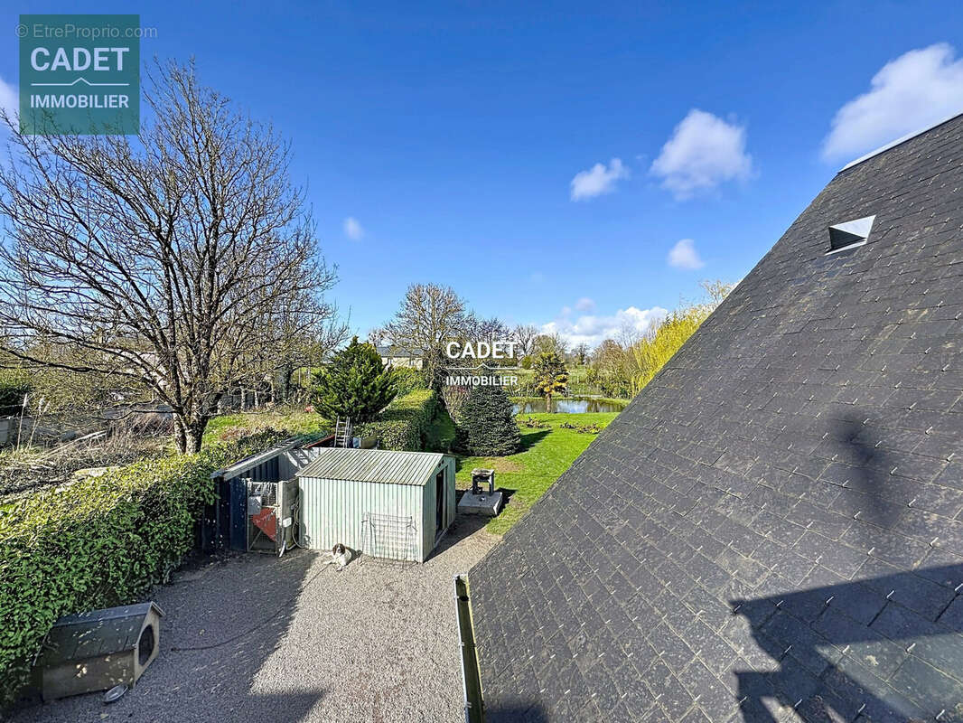 Maison à SAINT-SAUVEUR-LA-POMMERAYE