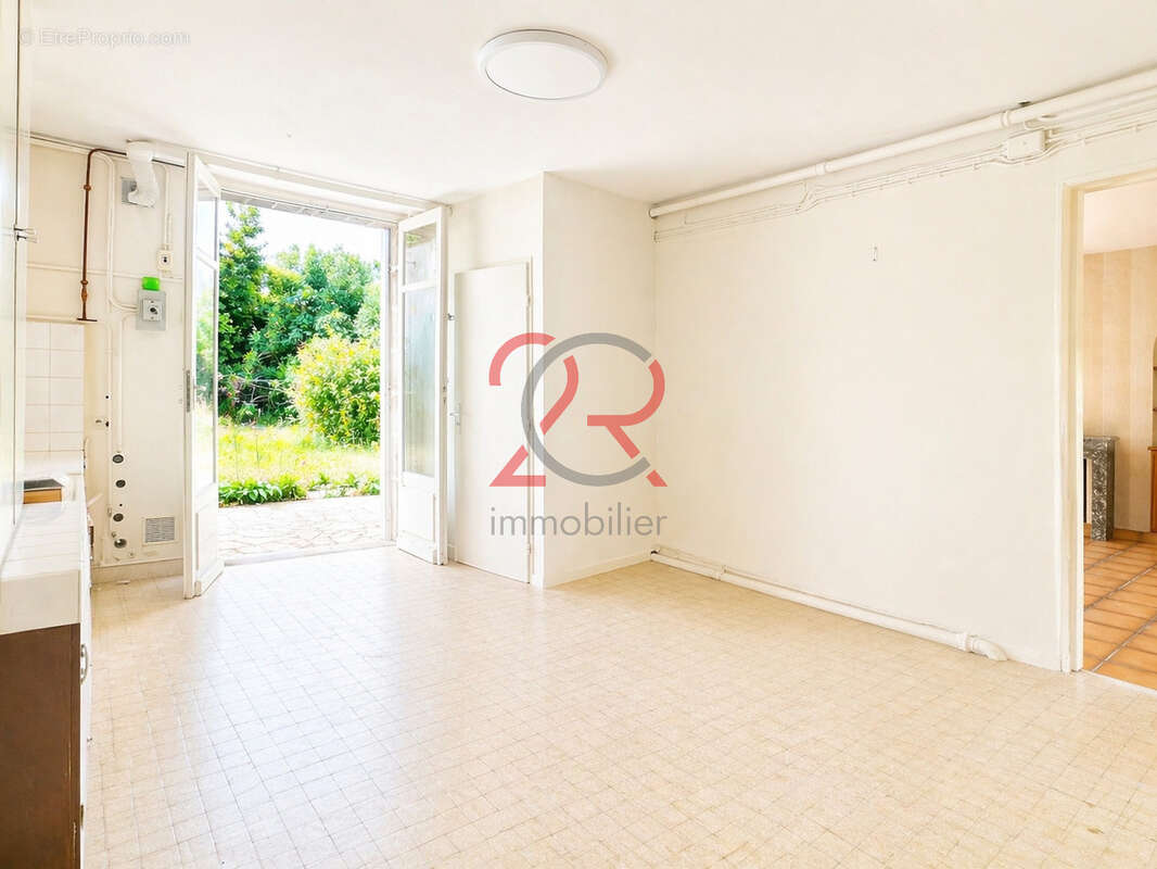 Appartement à CANTENAC