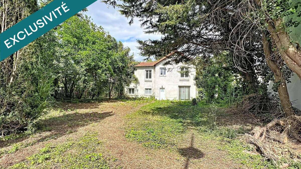 Terrain 297 m² à Maisons-Alfort  - photo 6