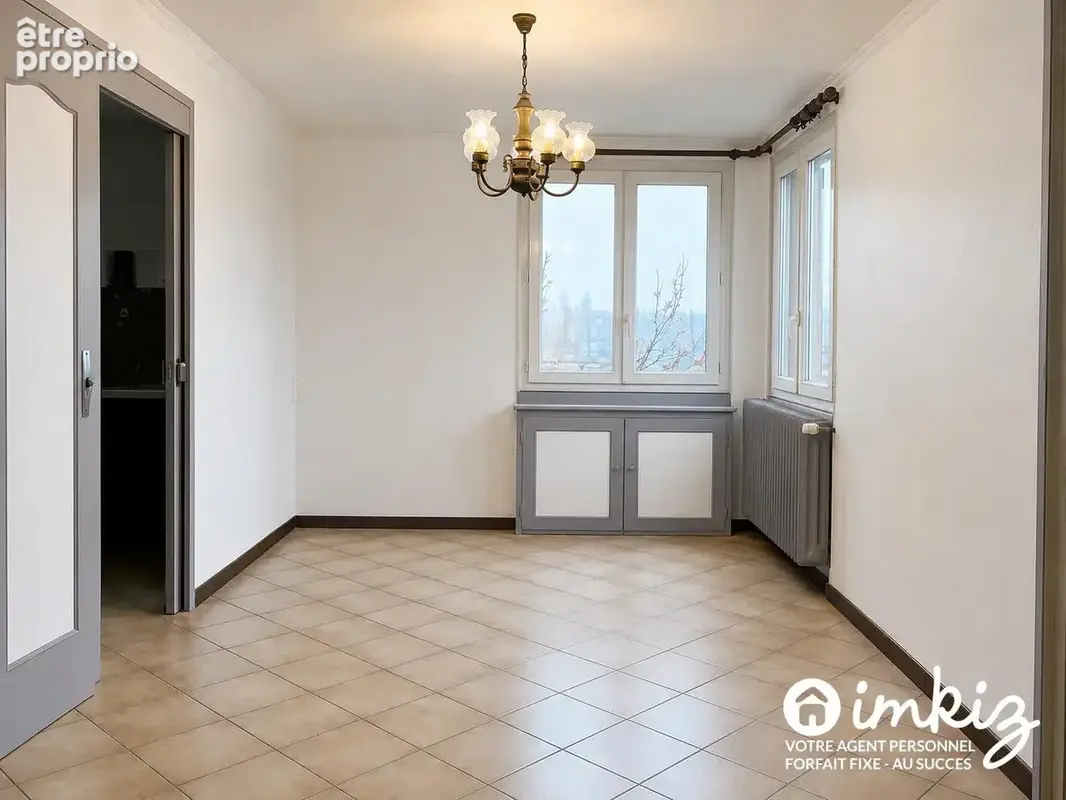 Opportunité à saisir : T4 de 58m² à fort potentiel - photo 1
