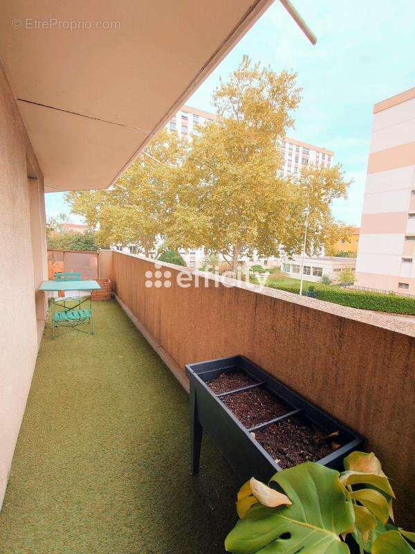 Appartement à LYON-7E