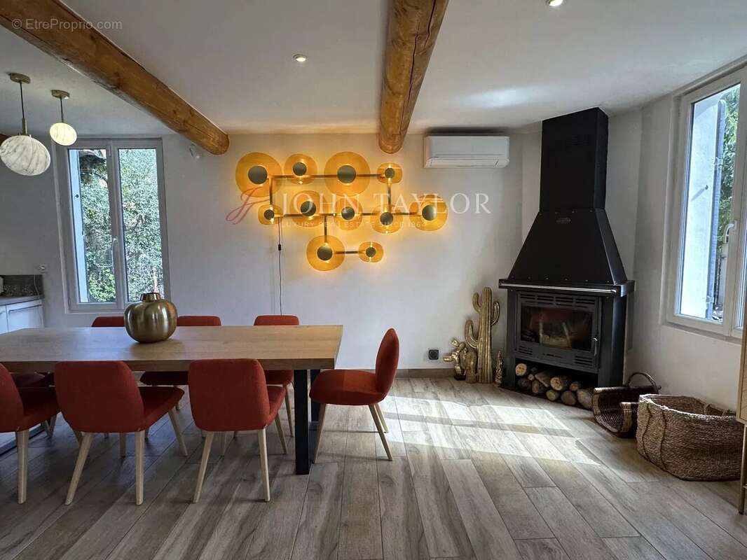 Maison à EYGALIERES