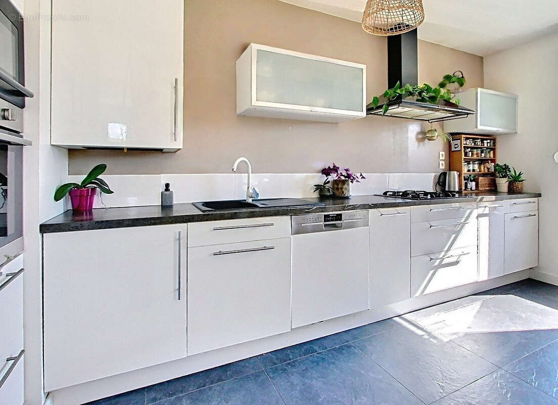 Appartement à ARGONAY