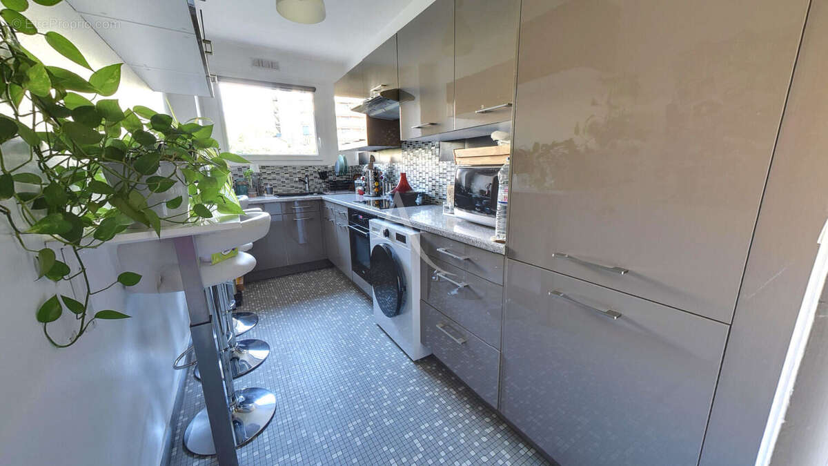 Appartement à BRY-SUR-MARNE