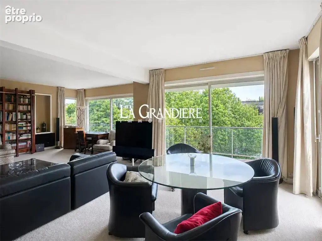 Neuilly-sur-Seine - Saussaye - 3ème étage - 4 pièces - 2 chambre - photo 6