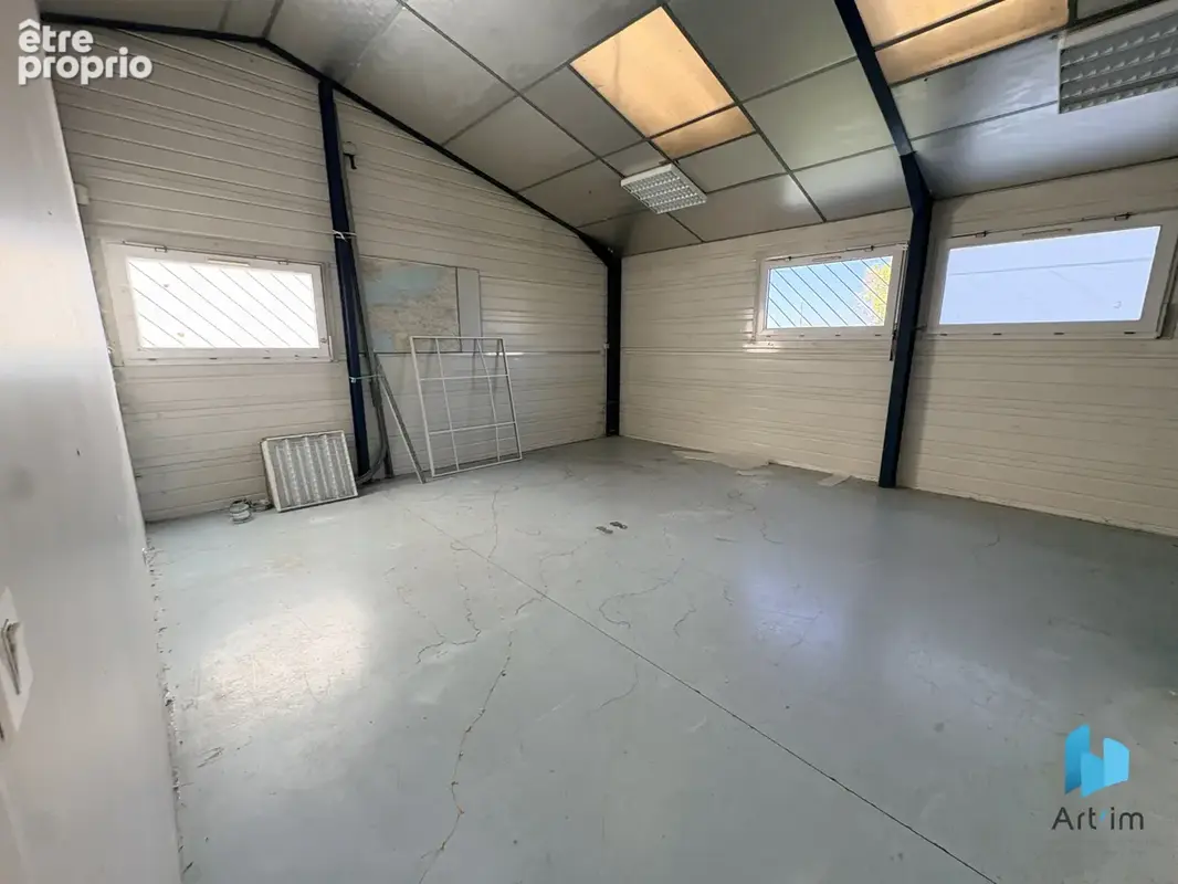 Bureaux et ateliers disponibles - photo 4