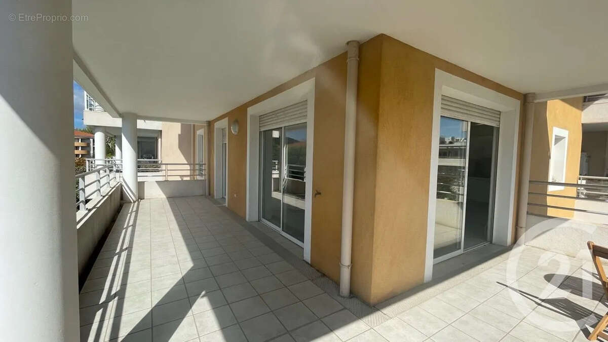 Appartement à LA GARDE