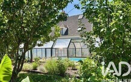 Photo 3 - Maison à SAINT-AMAND-MONTROND