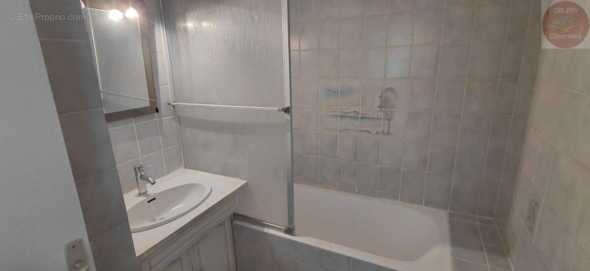 MONTPELLIER  Appartement T3 de 63 m² avec garage fermé et cellier - photo 7