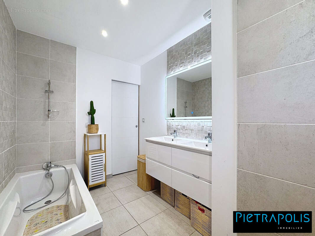 Maison à SAINT-CHAMOND