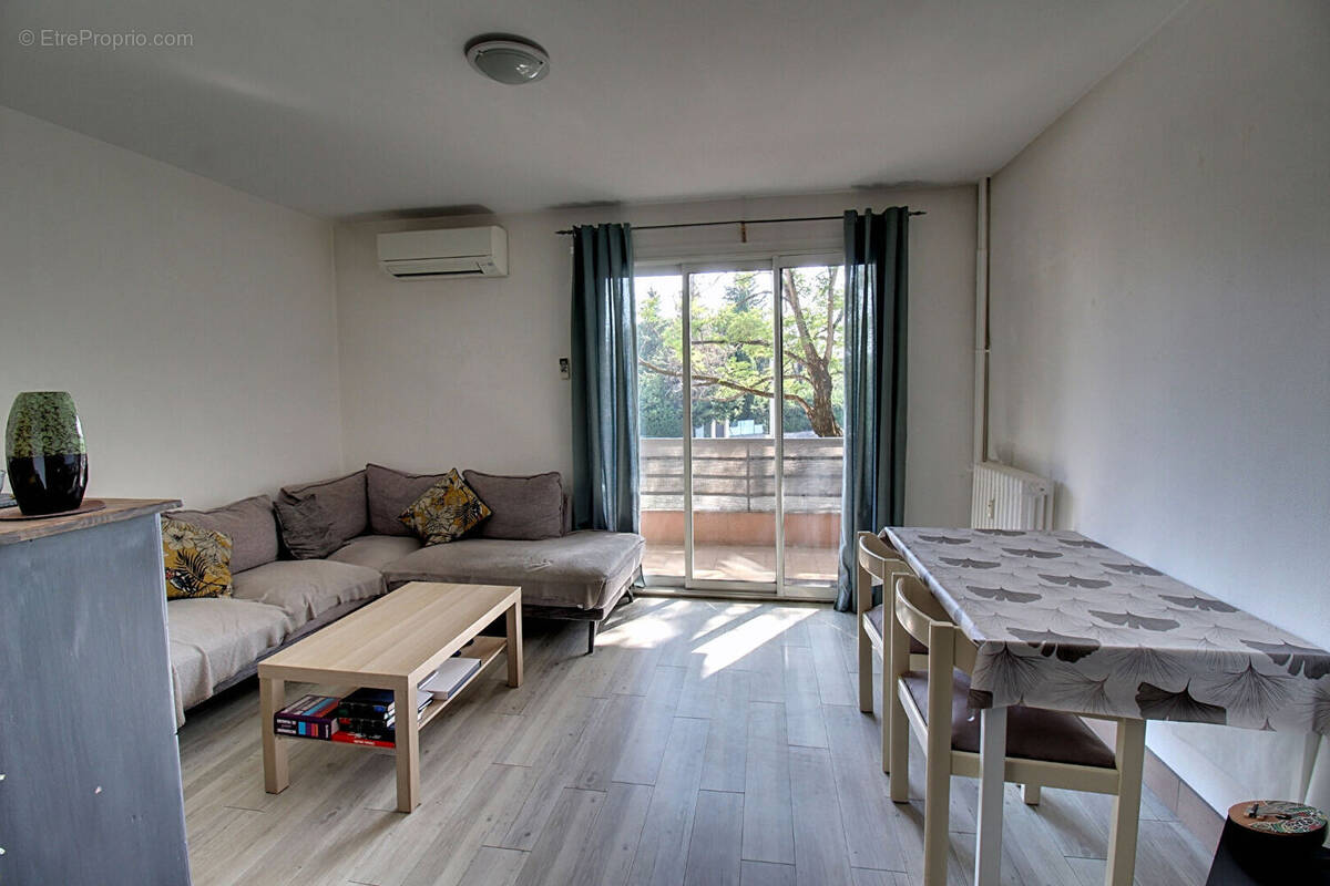 Appartement à DRAGUIGNAN