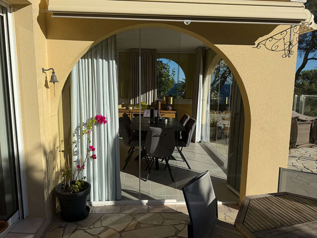 Appartement à SAINT-RAPHAEL