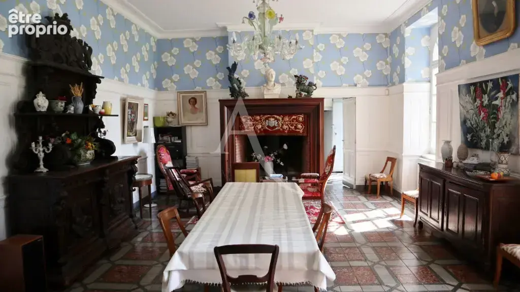Château de la Tour à Mondonville 15 pièces 700 m² + dépendances sur 18366 m² de terrain - photo 7