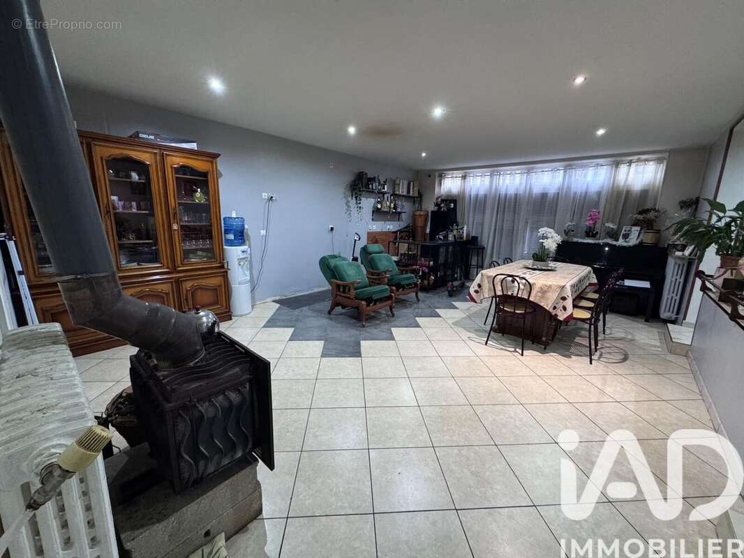 Photo 2 - Maison à GARGES-LES-GONESSE