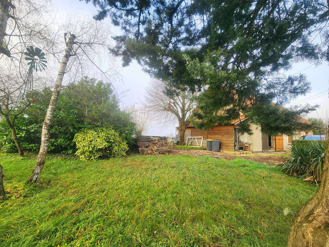 Maison à SAINT-MAURICE-EN-RIVIERE