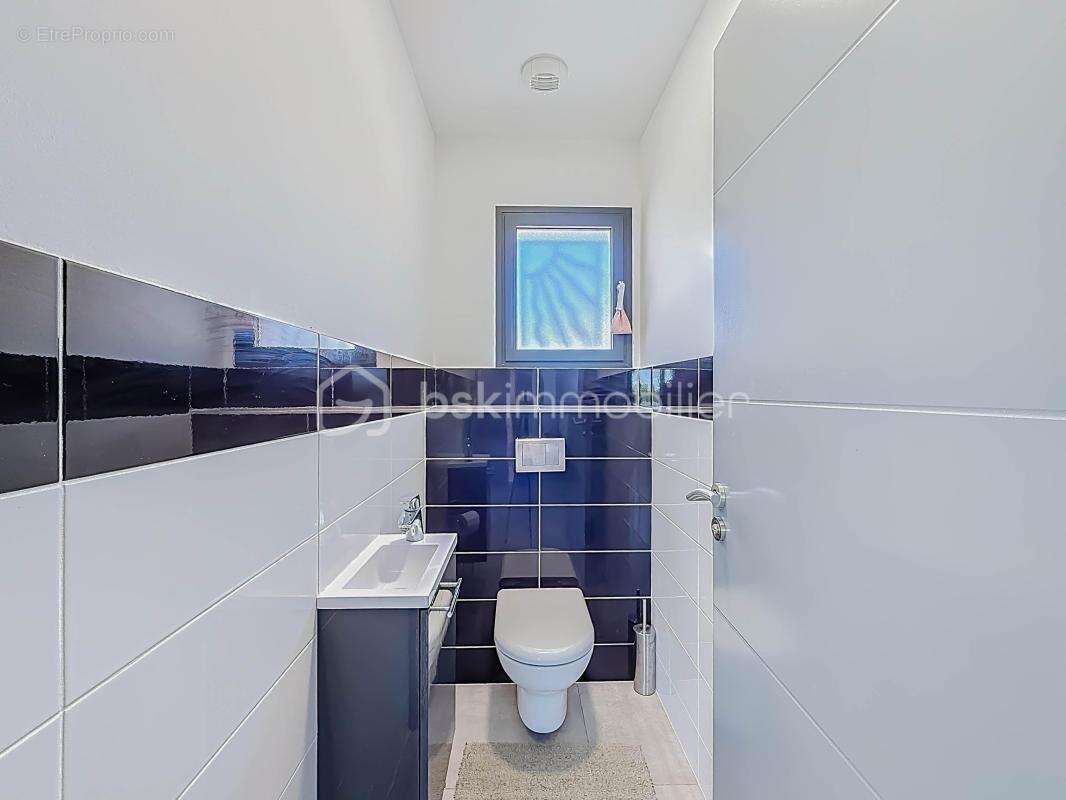 Maison à SAINT-ANDRE-DE-SANGONIS