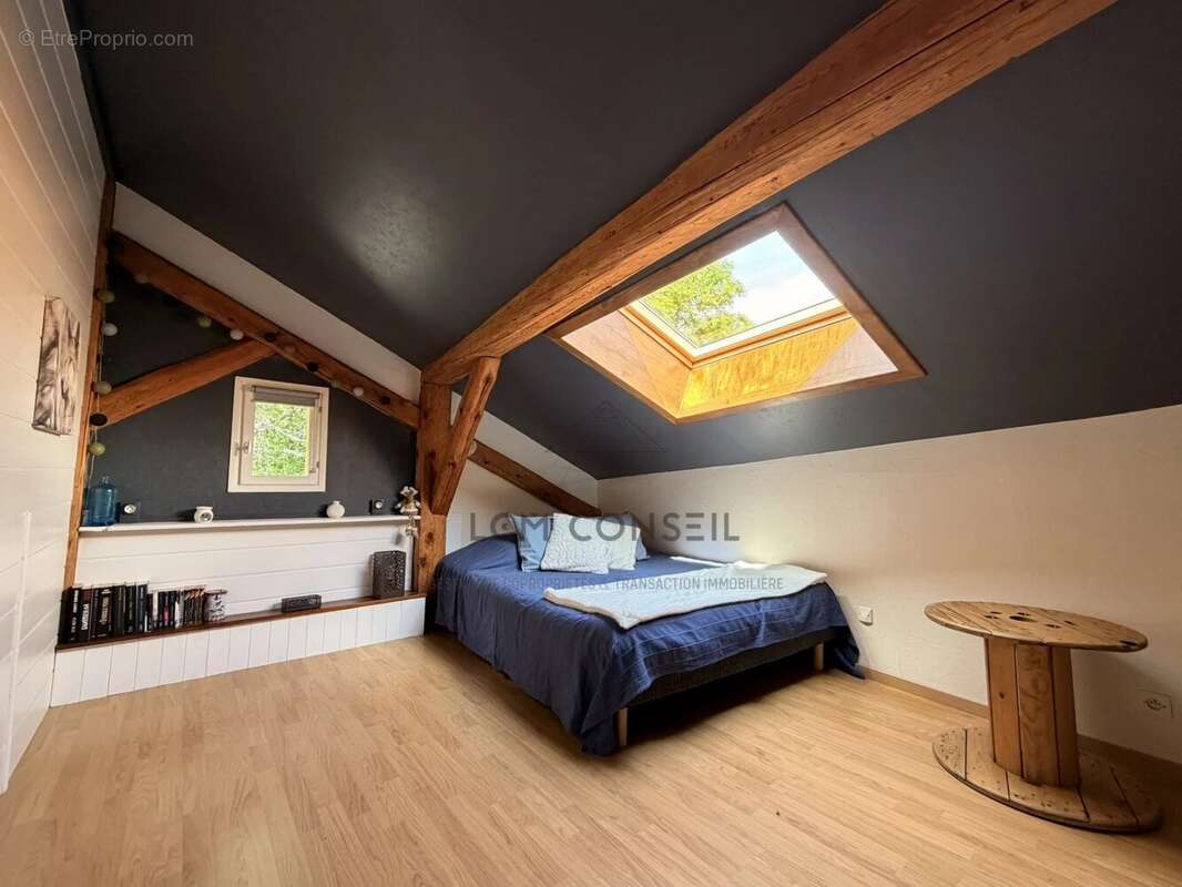 Maison à HAUTECOUR
