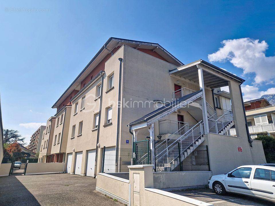 Appartement à ECHIROLLES